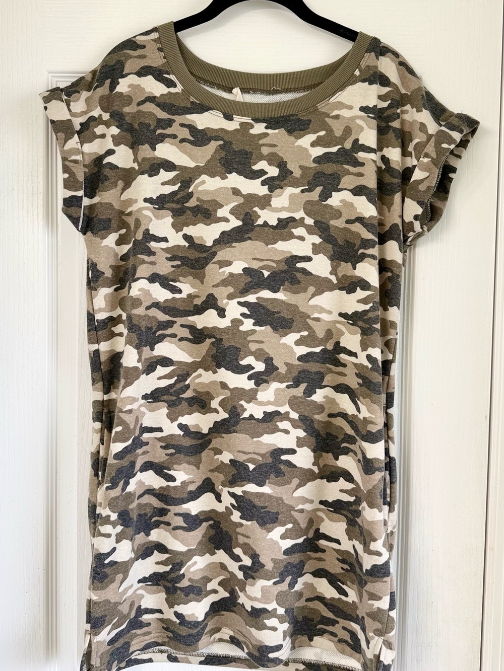 Ellison Women's Camo Short-Sleeve Tee - Olive/Beige/Black